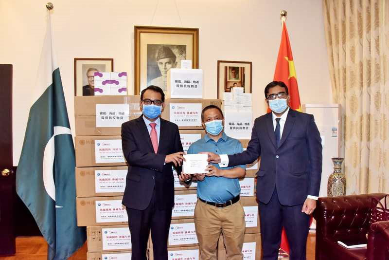 Genrui Donates COVID-19 Antibody Test Kits To Help Fight Against The Pandemic In Pakistan